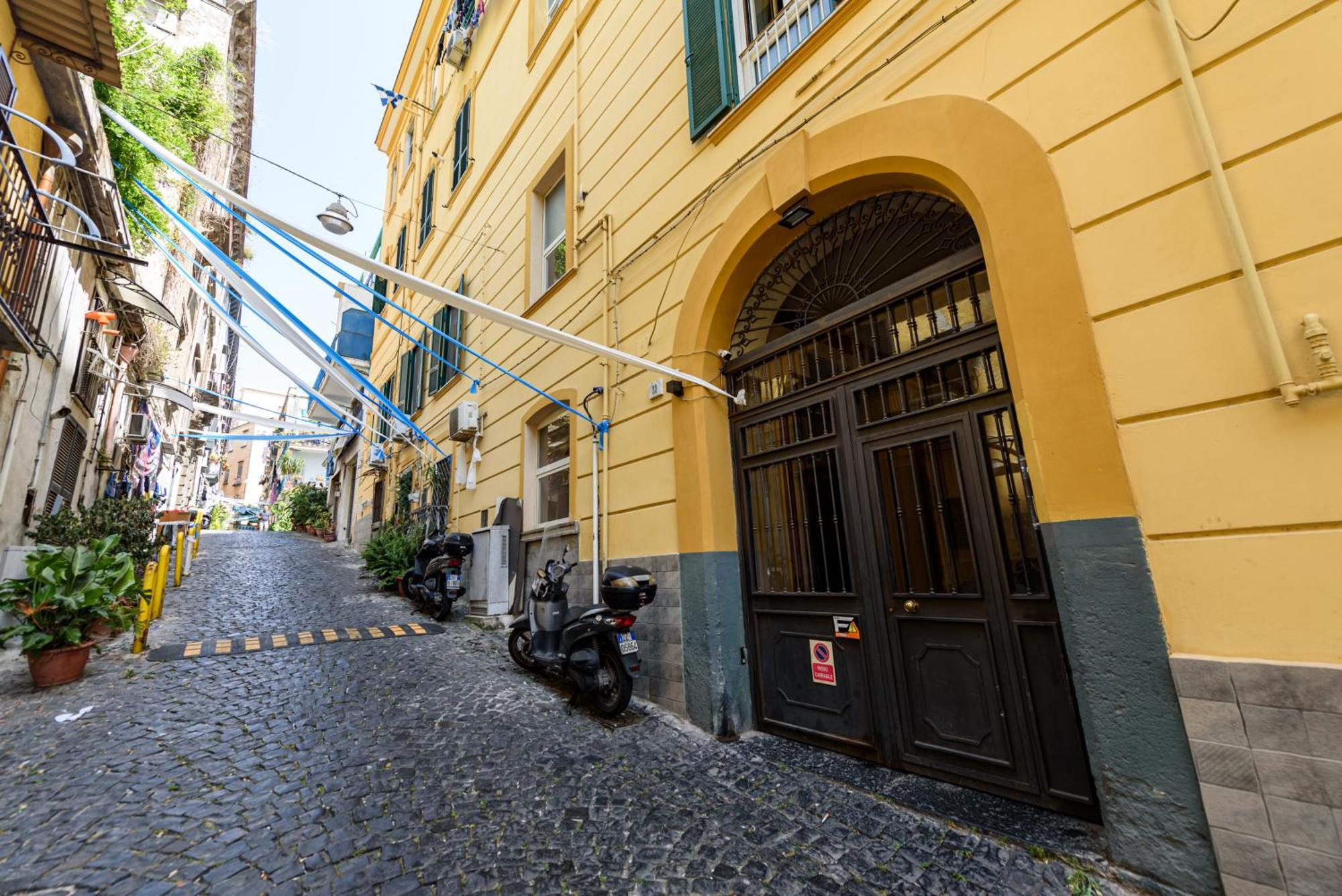 Casa Rega Apartment Naples Exterior photo
